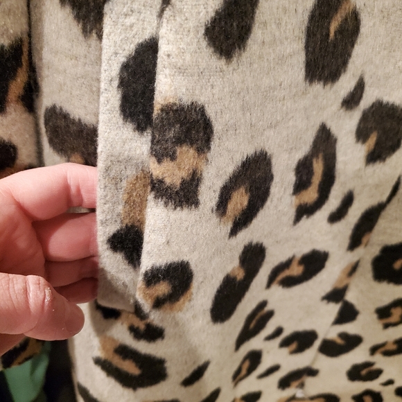 Leopard Print Peacoat - Picture 6 of 6